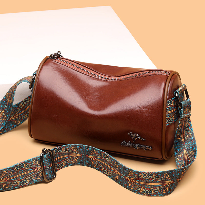 Retro style Boston bag